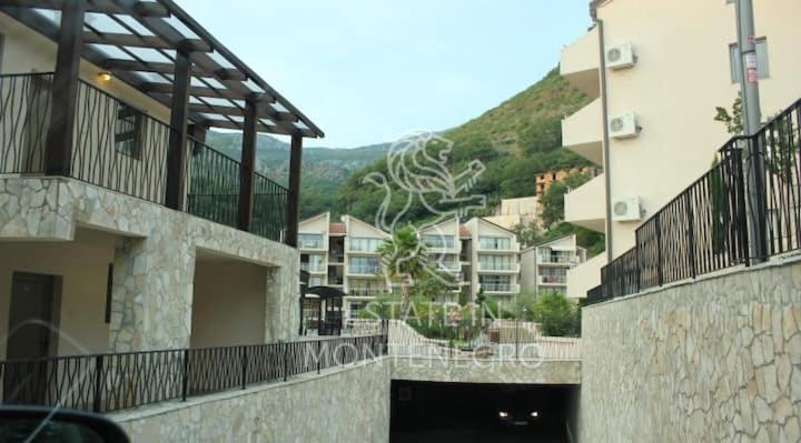 Beauty Apartment In Blue Star Complex Przno Montenegro Eksteriør billede
